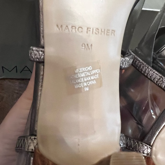 Marc Fisher Pewter elastic dress sandal with metal ornament. Size 9M. NEW! - Picture 6 of 6